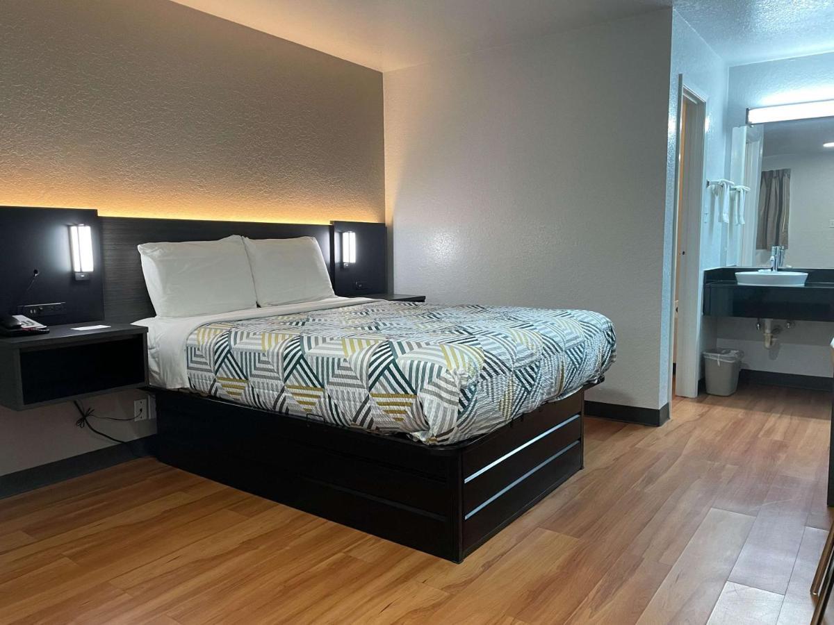 Motel 6-Atlanta, Tx 외부 사진